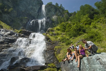 Jungfernsprungs Wasserfall / Jungfernsprungs v�zes�s