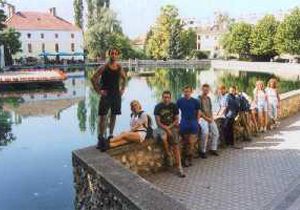 img-1
